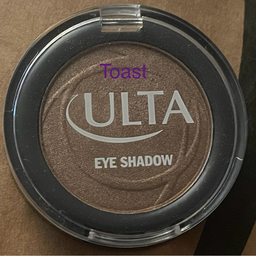 Ulta Beauty Eyeshadow Palettes in 3 Shades - Picture 7 of 8